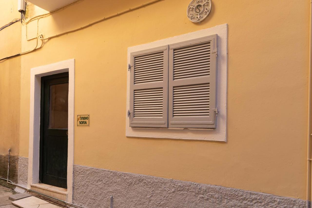 Old Town Art Studio By Corfuescapes Corfu  Екстер'єр фото